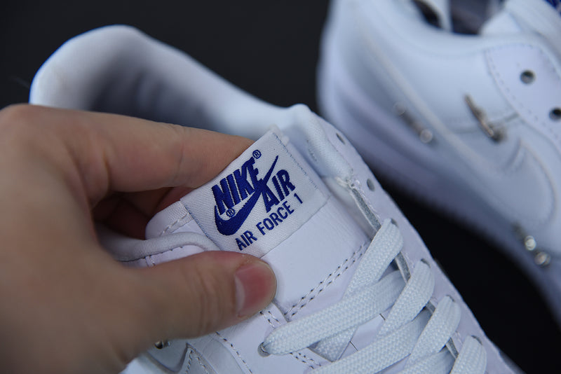 Nike Air Force 1 '07 LX