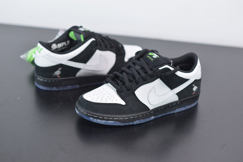 Nike SB Dunk Low Staple Panda Pigeon