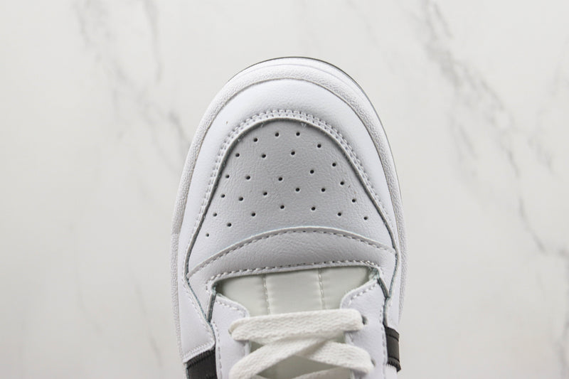 adidas - Forum Low White Black