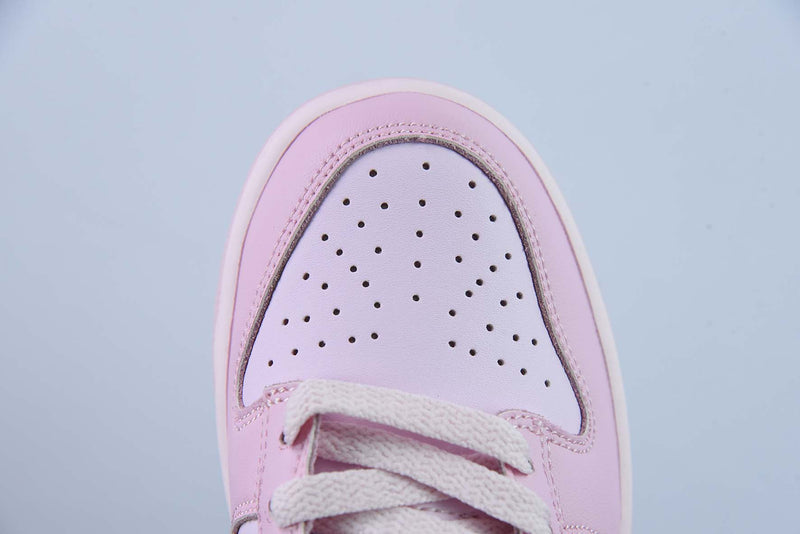 Nike Dunk Low Triple Pink (GS)