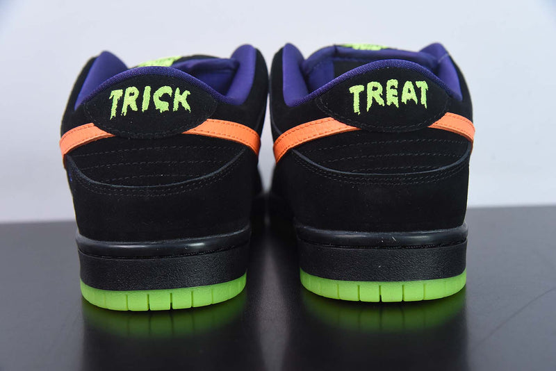 Nike SB Dunk Low 'Night of Mischief Halloween'