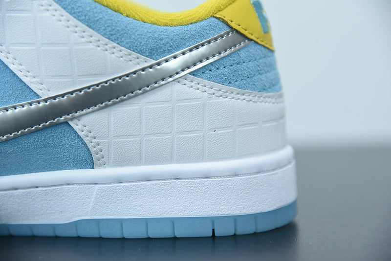 Nike SB Dunk Low FTC Lagoon Pulse