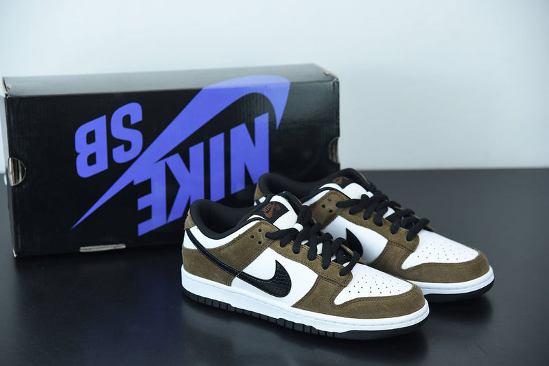 Nike SB Dunk Low Trail End