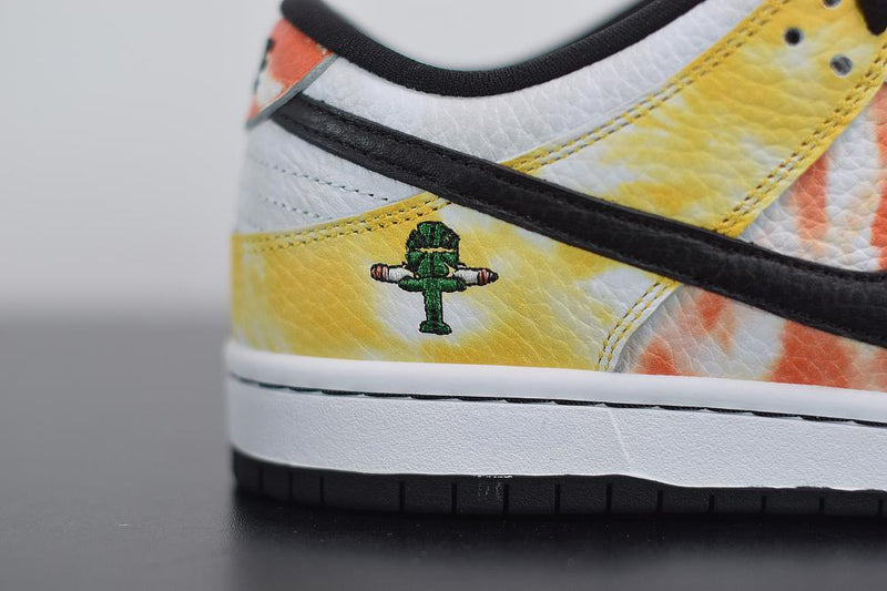 Nike SB Dunk Low Raygun Tie-Dye White