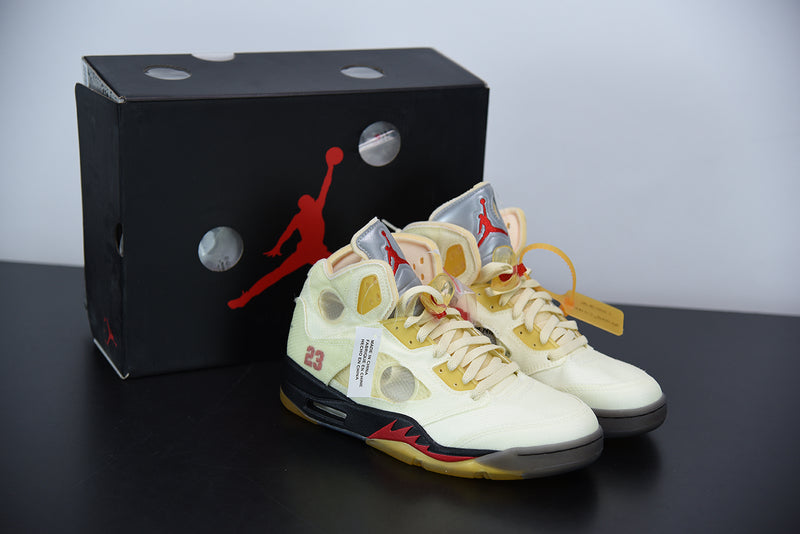 Nike Air Jordan 5 - Retro Off-White Sail