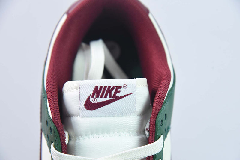 Nike Dunk Low 'Gorge Green'