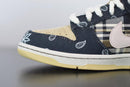 Nike SB Dunk Low x Travis Scott (Special box)