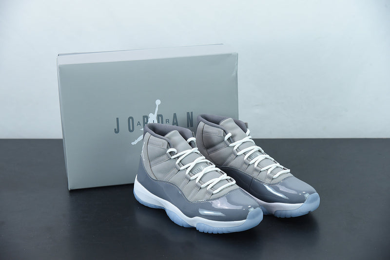 Nike Air Jordan 11 - Retro High Cool Grey