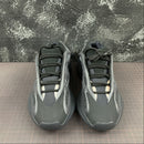 Adidas - Yeezy 700  V3