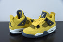 Nike Air Jordan 4 - Retro Lightning