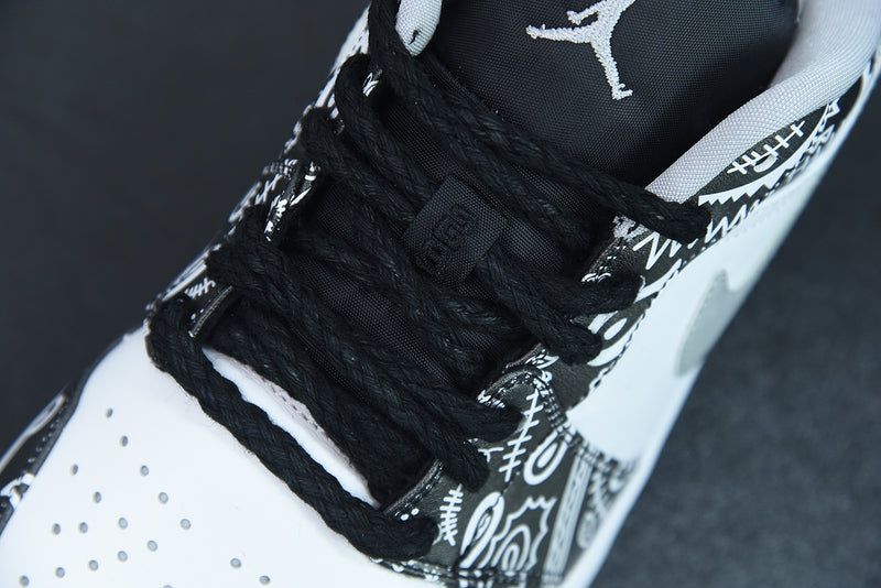 Nike Air Jordan 1 - Low Light Smoke GreyPaisley