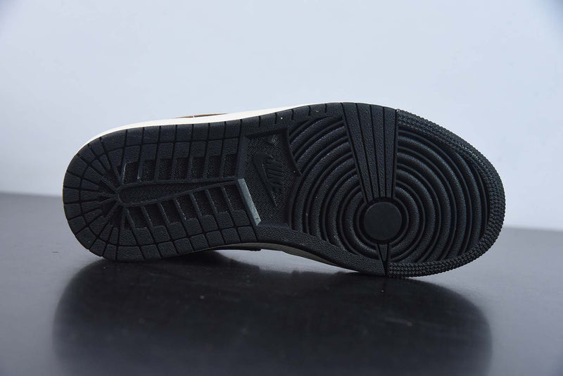 Nike Air Jordan 1 - Low Brown Elephant