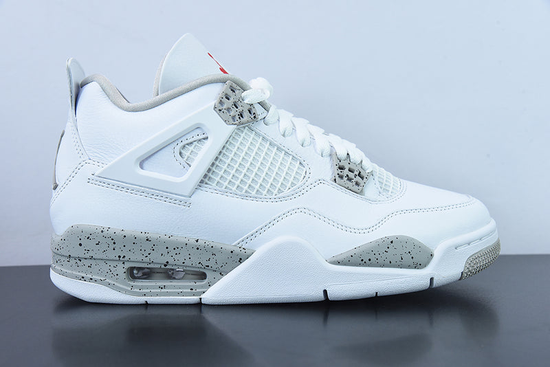 Nike Air Jordan 4 - Retro White Oreo