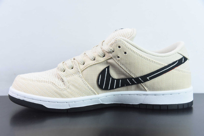 Nike Dunk Low Albino & Preto