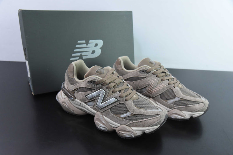 New Balance 9060 Mushroom Timberwolf
