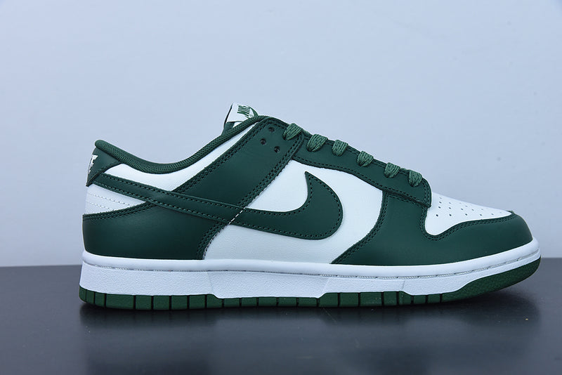 Nike Dunk Low "Michigan State"