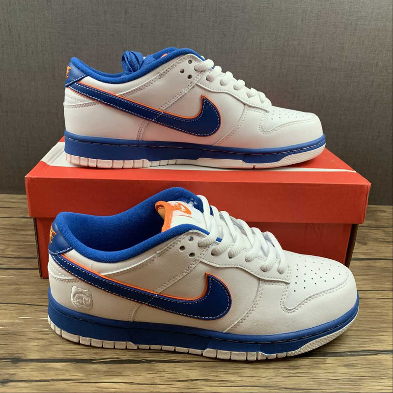 Nike SB Dunk Low Medicom 1