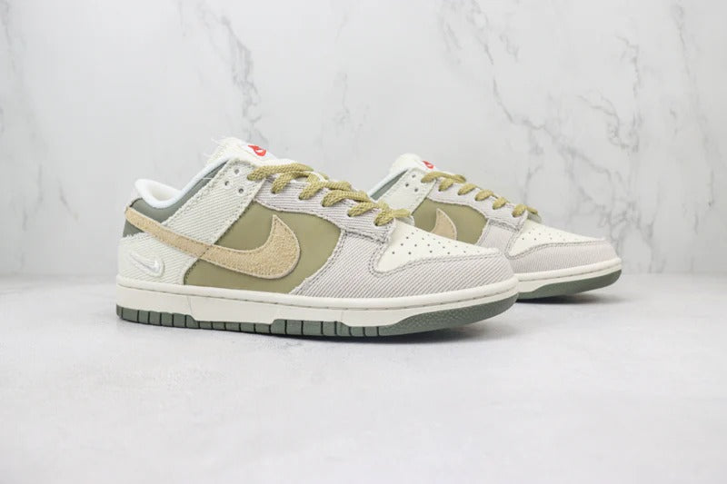 Nike Dunk Low WMNS "Light Bone/Dark Stucco"