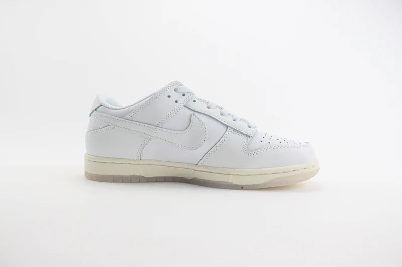 Nike Dunk Low SE Rainbow Lace Swoosh White