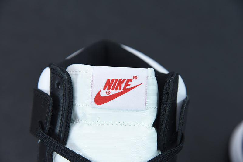 Nike Dunk High GS Black White University