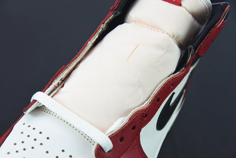 Nike Air Jordan 1 - Retro High Chicago Reimagined