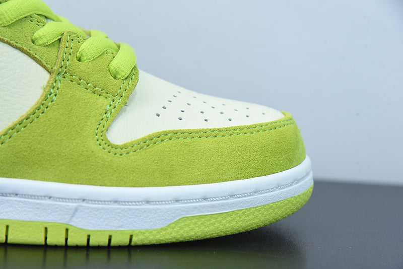 Nike SB Dunk Low 'Green Apple'