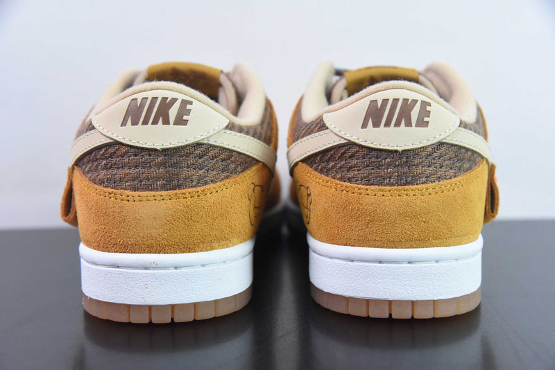 Nike Dunk Low SE Teddy Bear Praline