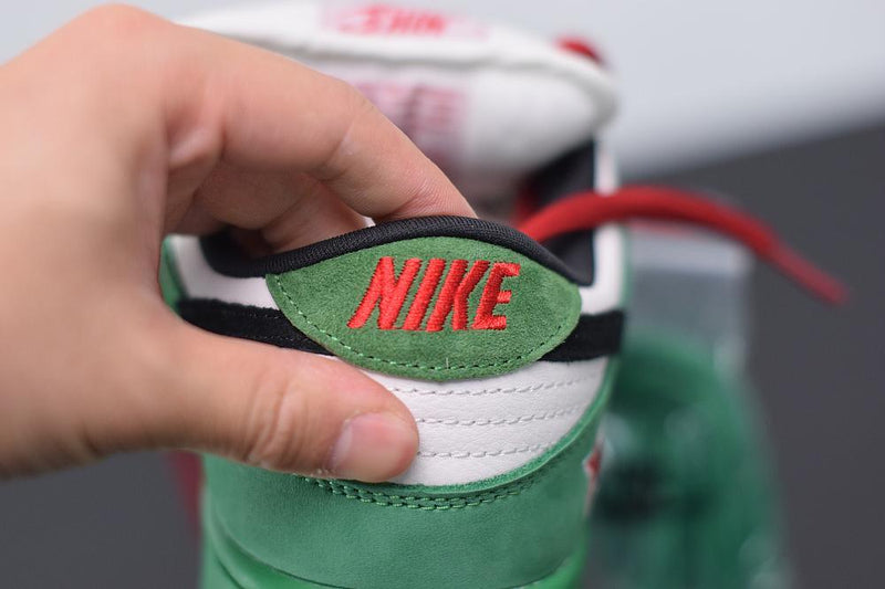 Nike SB Dunk Low Heineken