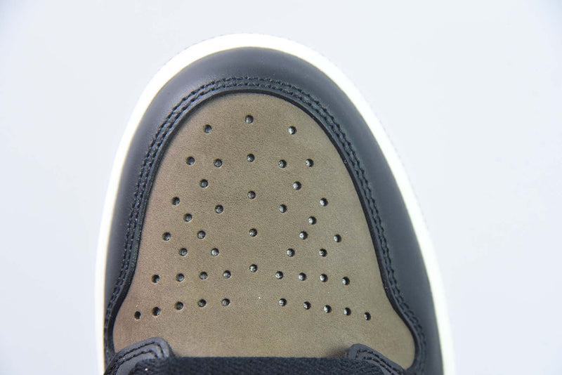 Nike Air Jordan 1 - High OG Palomino