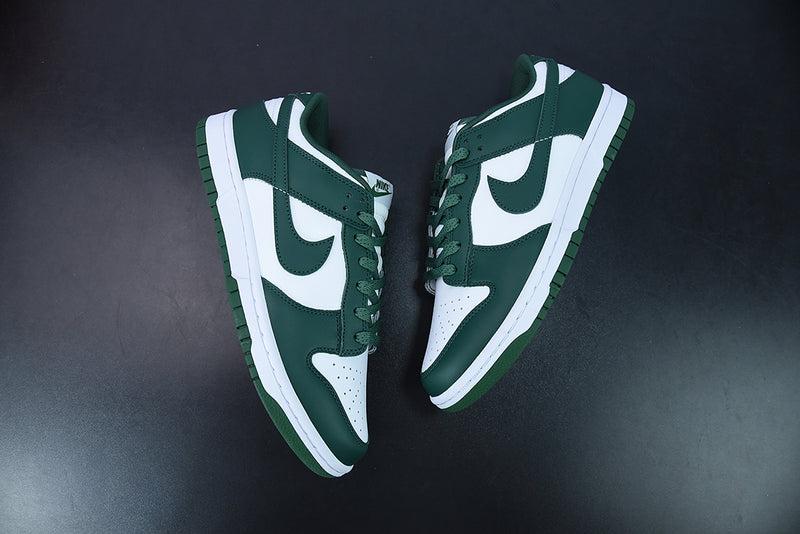 Nike Dunk Low "Michigan State"