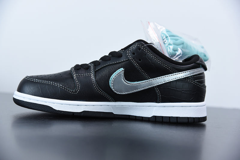 Nike SB Dunk Low Diamond Supply Co. Black Diamond