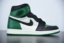 Nike Air Jordan 1 - Retro High Pine Green
