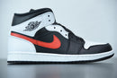 Nike Air Jordan 1 - Mid Chile Red