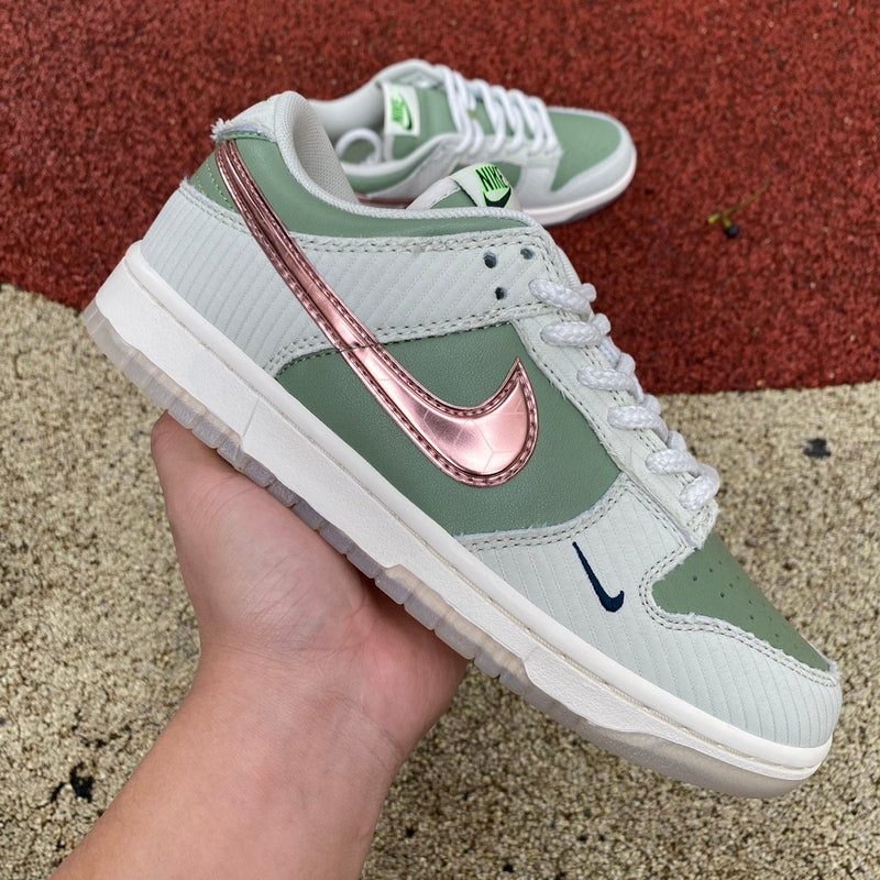 Nike Dunk Low Retro PRM Kyler Murray Be 1 of One