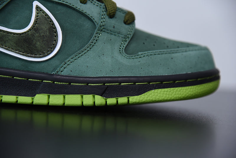 Nike SB Dunk Low x Conceps "Green Lobster"