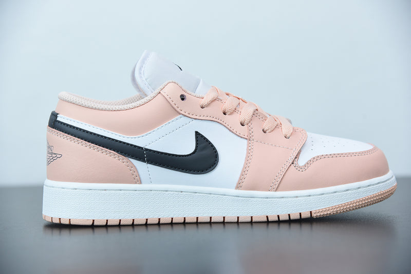 Nike Air Jordan 1 - Low Light Arctic Pink