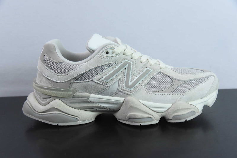 New Balance 9060 Grey Moonbeam