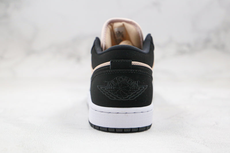 Nike Air Jordan 1 - Low Guava Ice