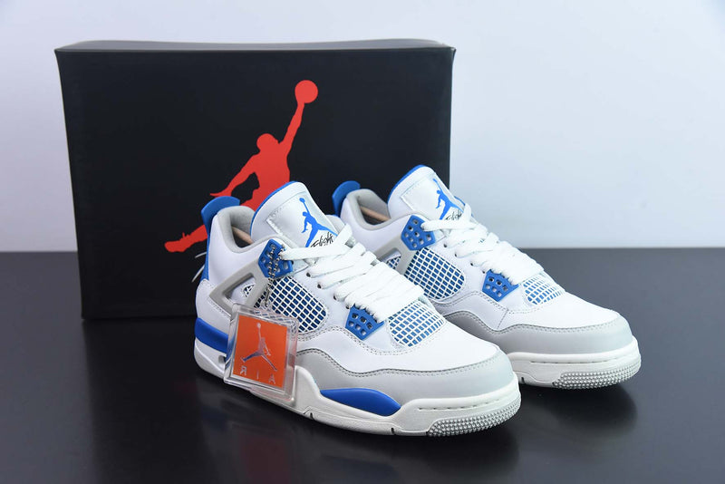 Nike Air Jordan 4 - Military Blue