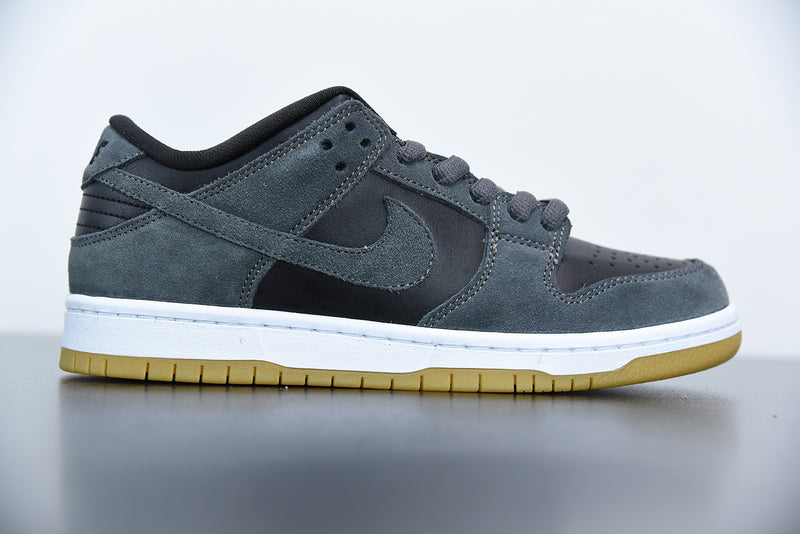 Nike SB Dunk Low Dark Smoke Grey