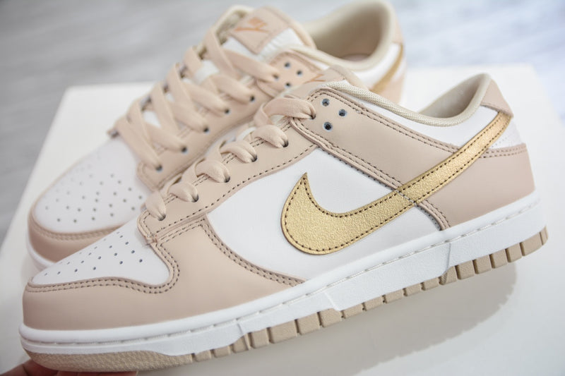 Nike Dunk Low Phantom Metallic Gold