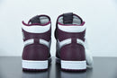 Nike Air Jordan 1 - Retro High Bordeaux