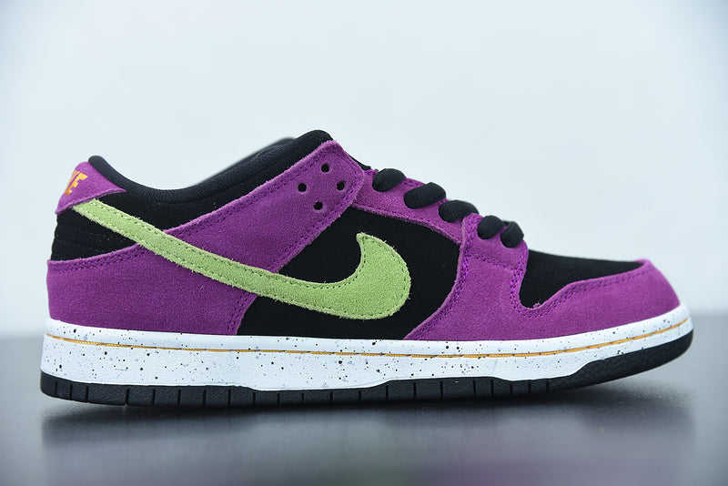 Nike SB Dunk Low Pro ACG Terra Red Plum