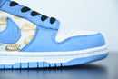 Nike SB Dunk Low x Supreme "Stars Royal Blue"