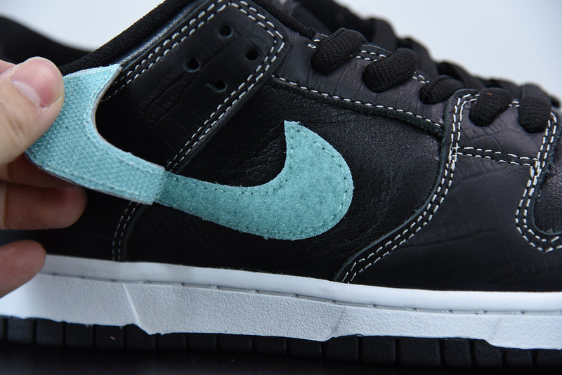 Nike SB Dunk Low Diamond Supply Co. Black Diamond