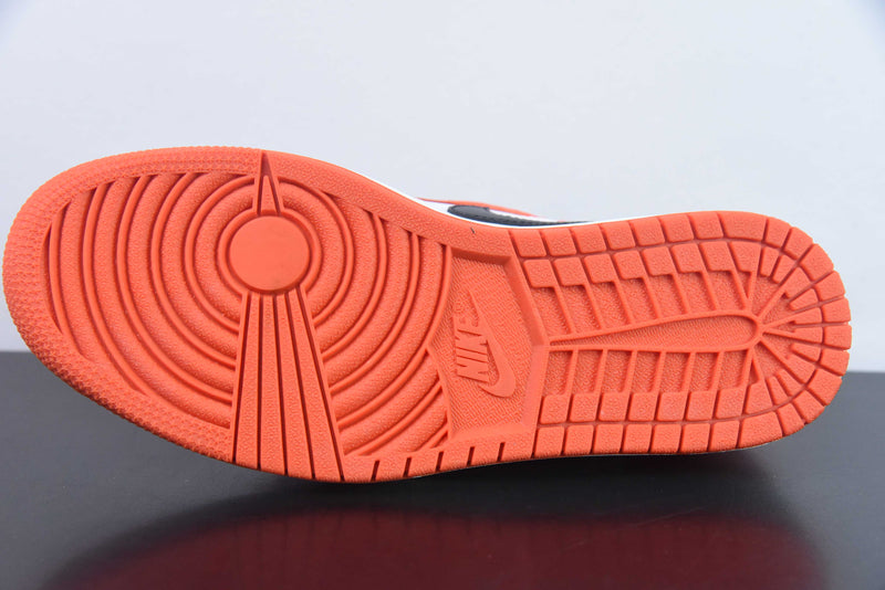 Nike Air Jordan 1 - Low Starfish