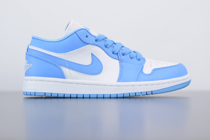 Nike Air Jordan 1 - Low UNC