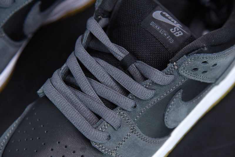 Nike SB Dunk Low Dark Smoke Grey