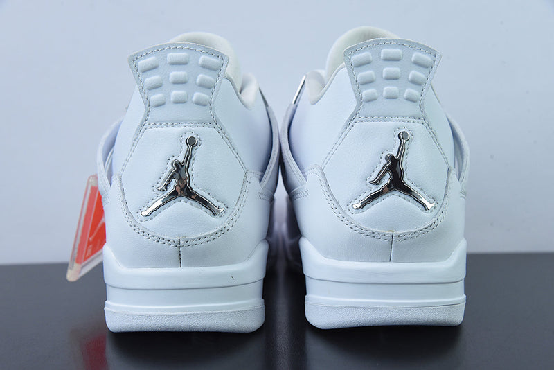 Nike Air Jordan 4 - Pure Money