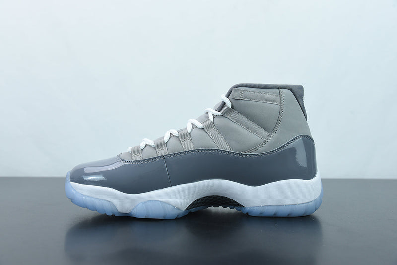 Nike Air Jordan 11 - Retro High Cool Grey